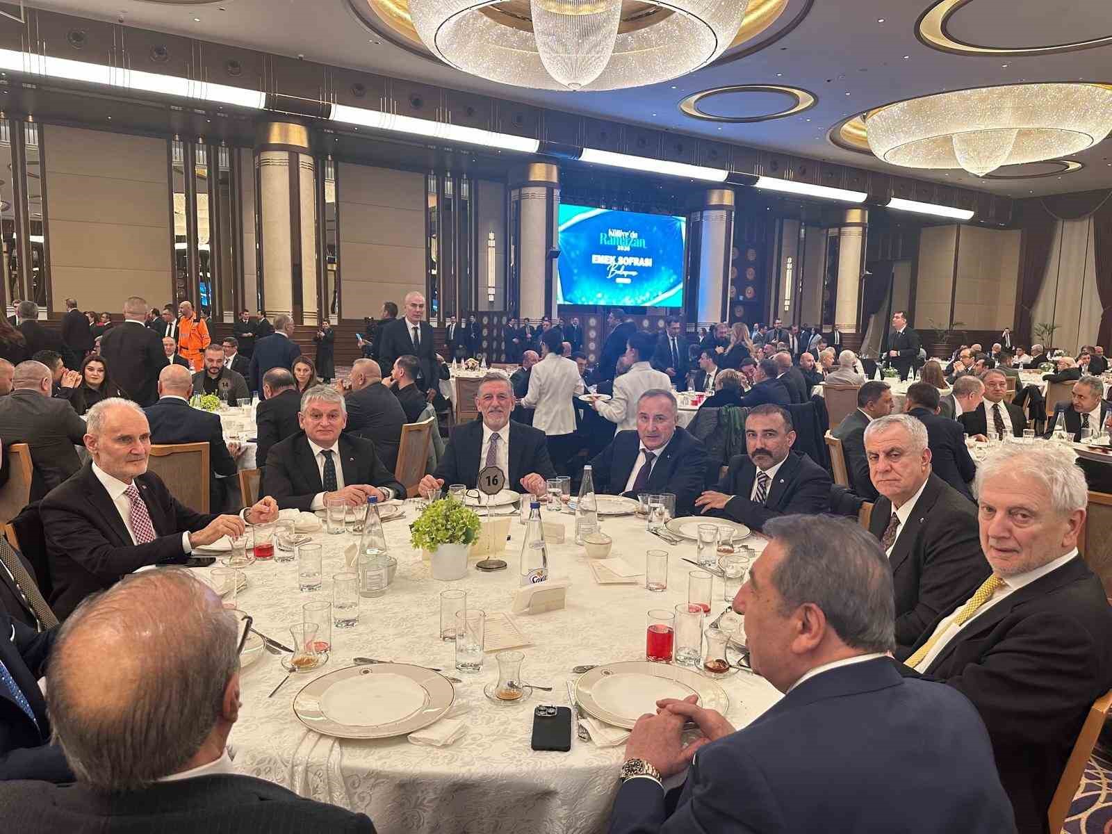 ETSO Başkanı Saim Özakalın, "Emek sofrası" iftar programına katıldı
