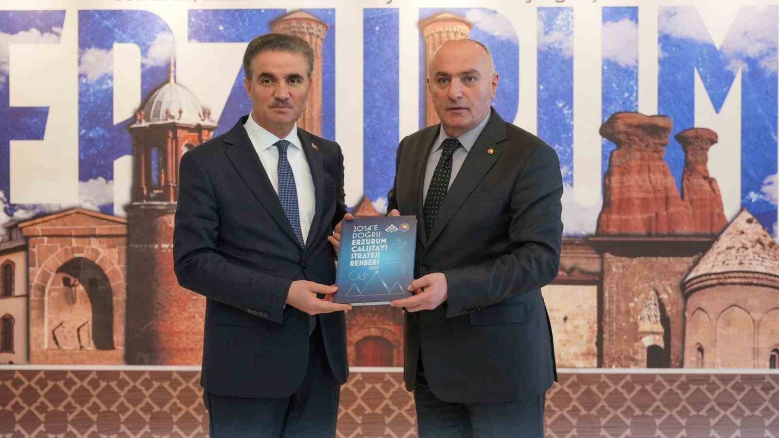 ETSO Başkanı Saim Özakalın ile ETSO yönetiminden Vali Aydın Baruş’a hayırlı olsun ziyareti
