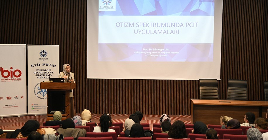 ETÜ’de Dünya Otizm Farkındalık Günü kapsamında konferans düzenlendi
