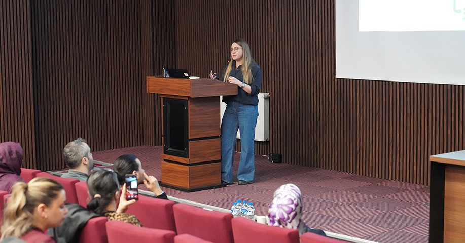 ETÜ’de fizyoterapi ve rehabilitasyon alanındaki güncel yaklaşımlar konuşuldu
