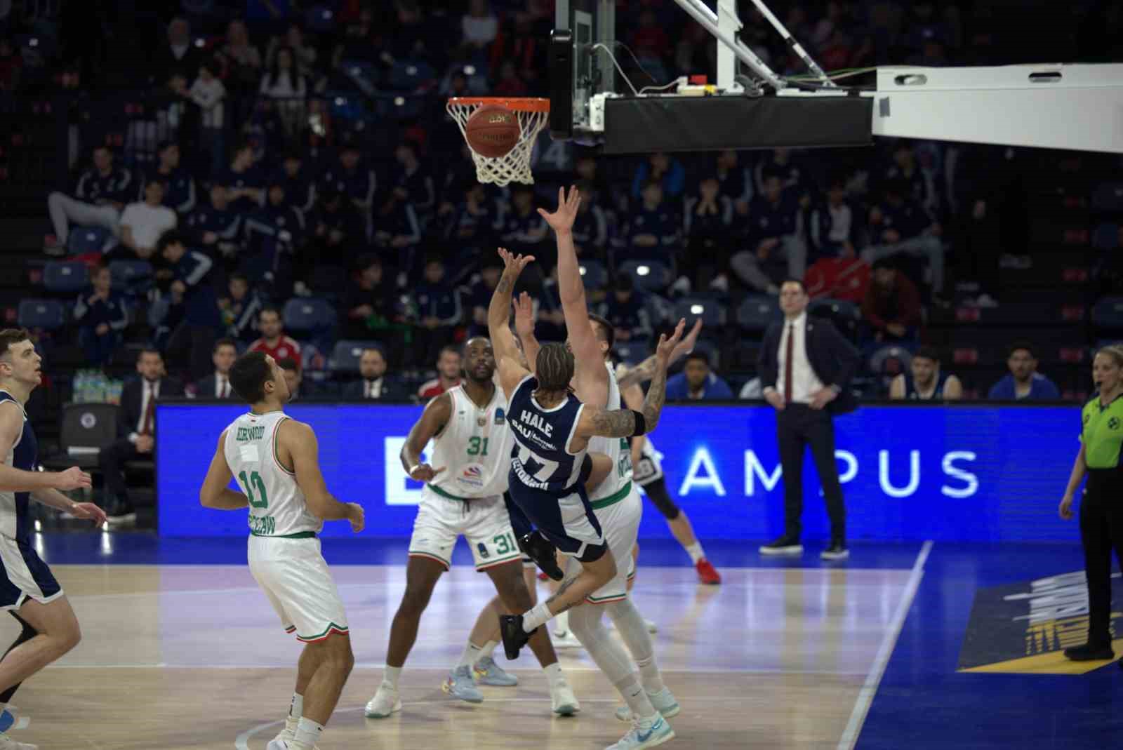 Eurocup: Bahçeşehir Koleji: 80 - Slask Wroclaw: 82
