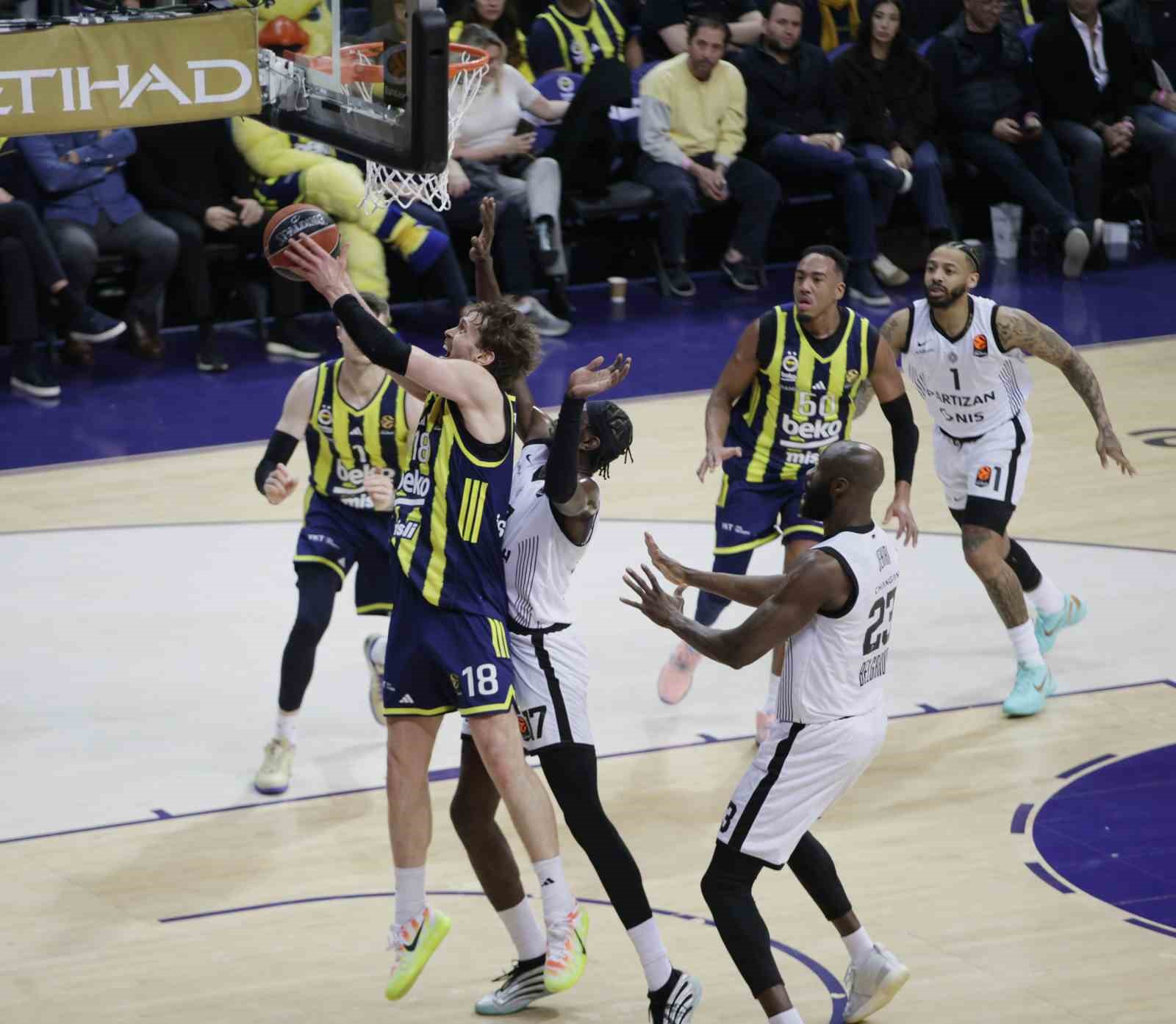 Euroleague: Fenerbahçe: 81 - Partizan: 78
