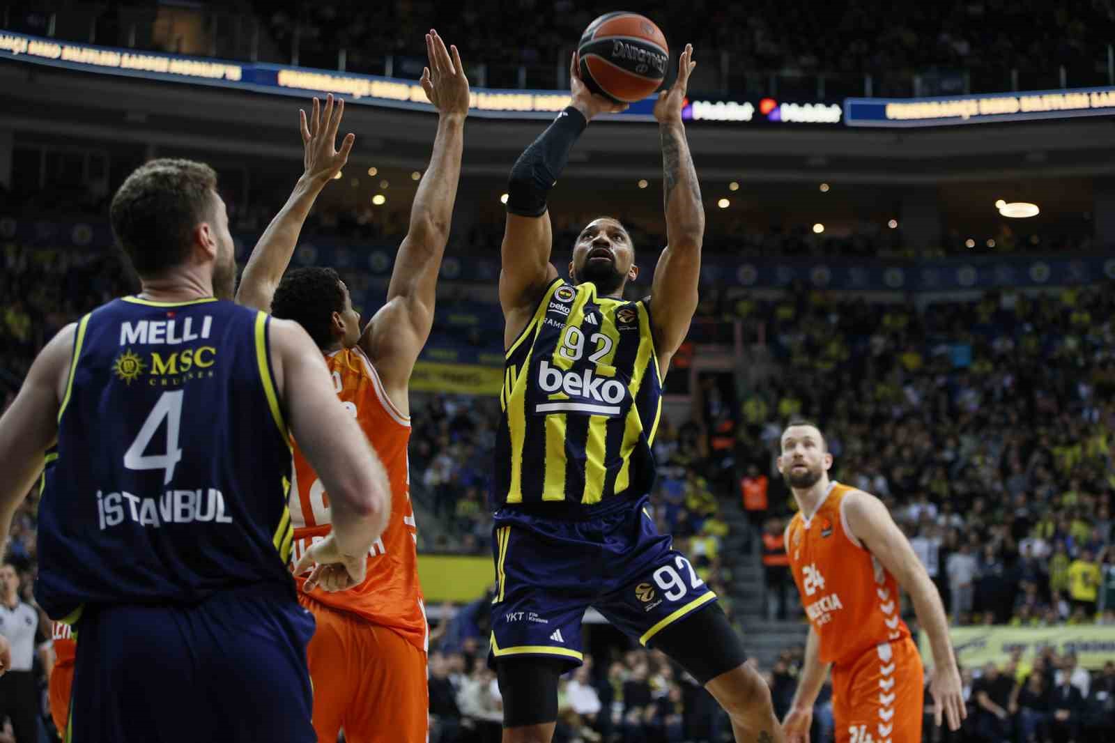 Euroleague: Fenerbahçe: 82 - Valencia Basket: 79
