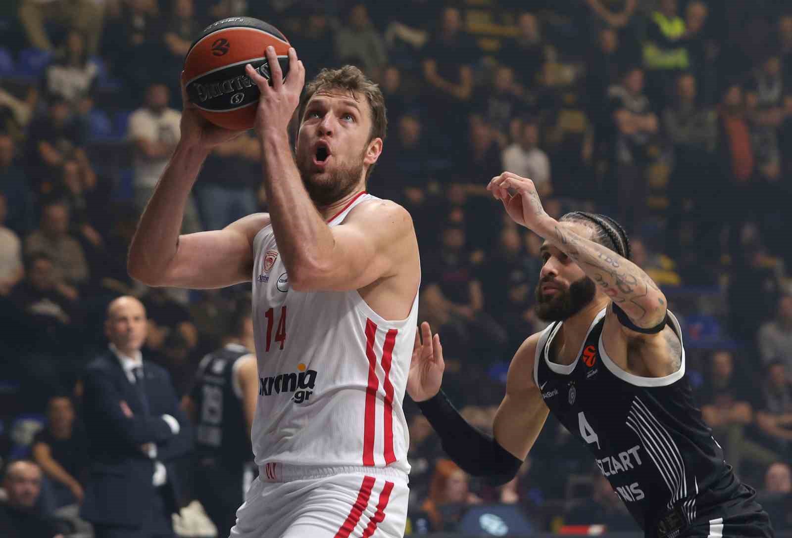 Euroleague’in sayı kralı Sasha Vezenkov oldu
