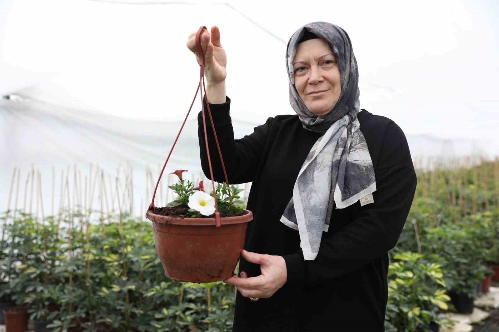 Ev hanımı kendi işinin patronu oldu
Ev hanımı kendi işinin patronu oldu