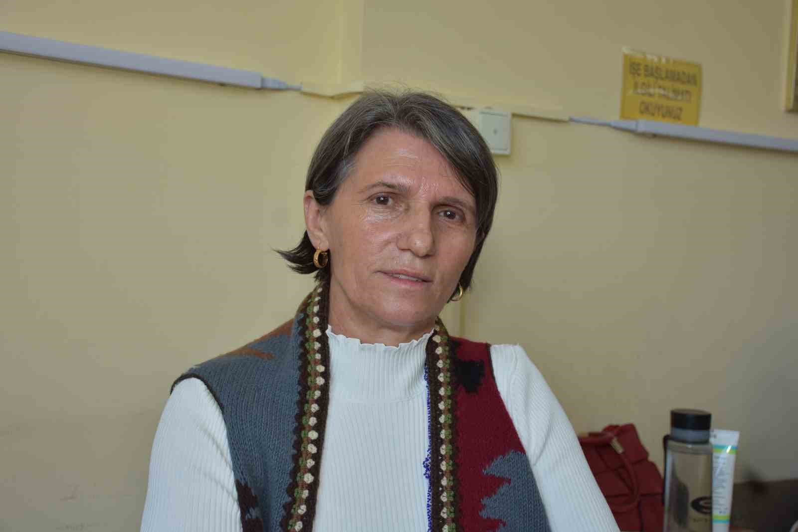 Evden çıkıp üretime katılıyorlar
