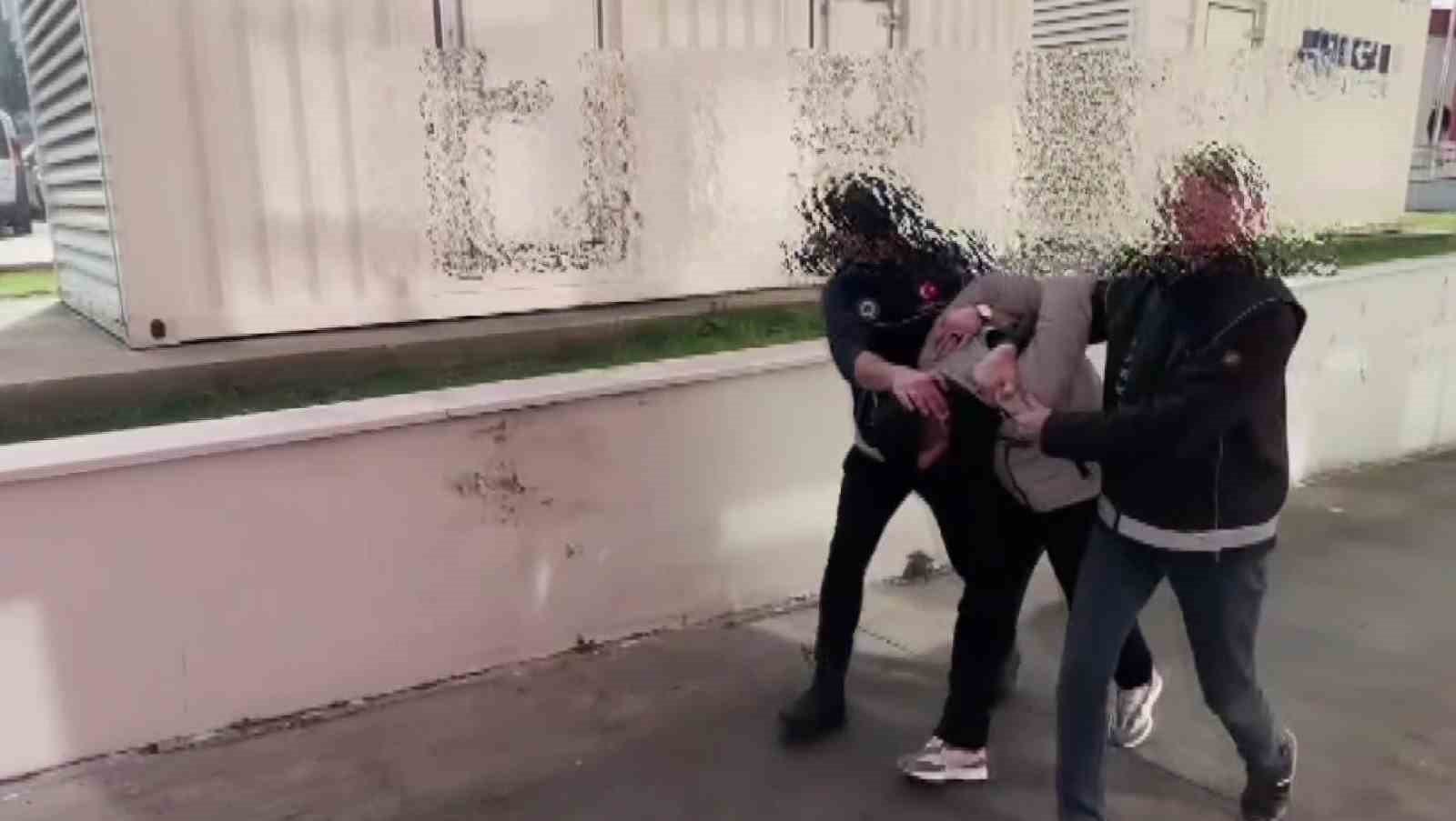 Evinde kilolarca bonzai yapacak hammadde ele geçirildi: "Uygun bulunca toplu alıyorum, içiciyim" dedi
