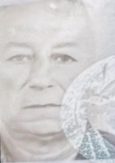 Evinin önündeki parkta ölü bulundu
