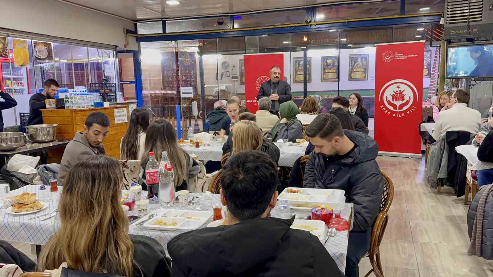 ’Evlenecek Gençlerin Desteklenmesi Projesi’ kapsamında iftar programı düzenlendi
