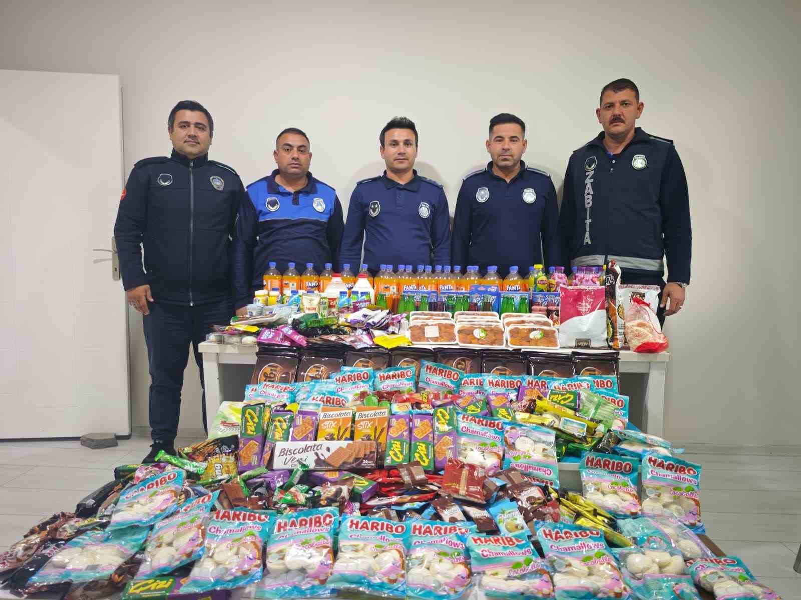 Eyyübiye zabıtası denetimlerini sürdürüyor
Eyyübiye zabıtası denetimlerini sürdürüyor