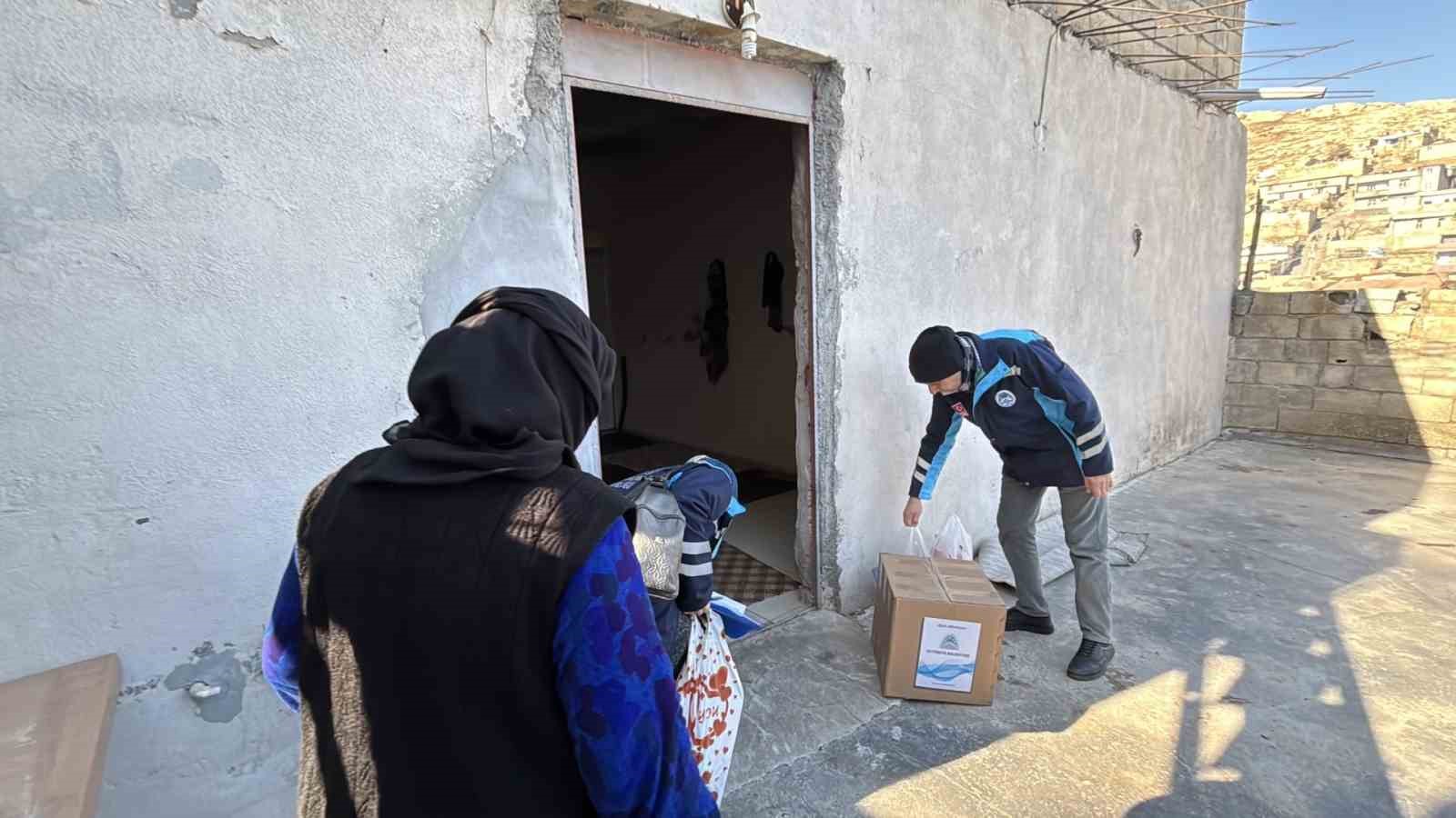 Eyyübiye’de yetimlerin yüzü güldü
