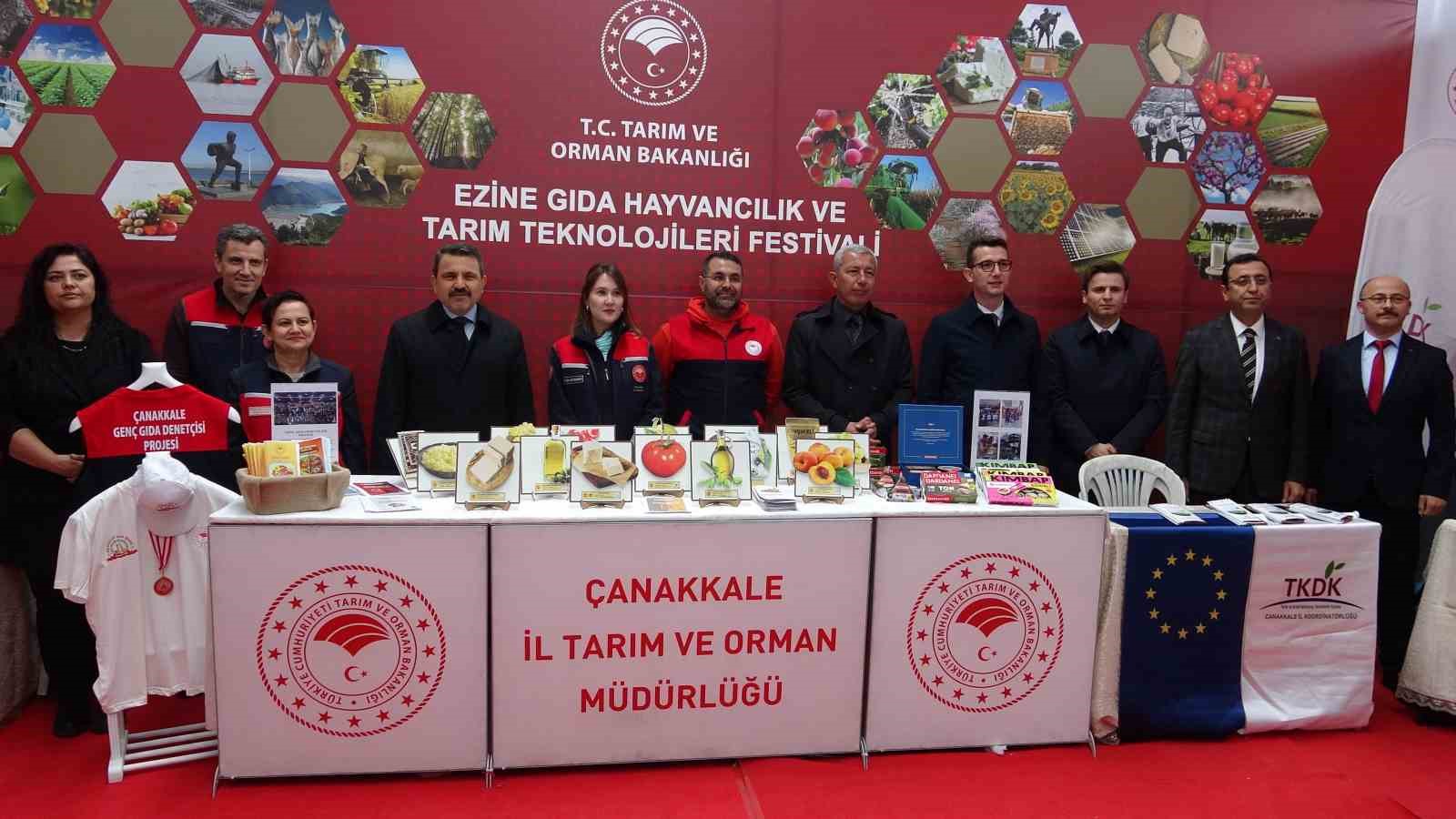 Ezine’de 3. Gıda, Hayvancılık ve Tarım Teknolojileri Festivali’ne yoğun ilgi
