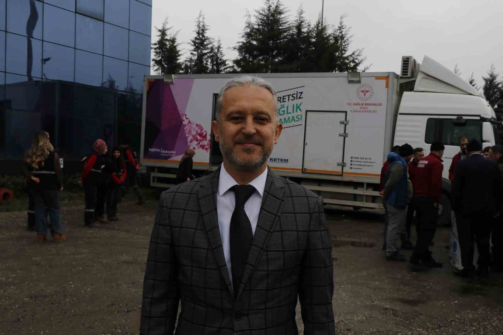 Fabrikalar sağlık merkezine dönüştü, hastaneye gitmeye gerek kalmadı
