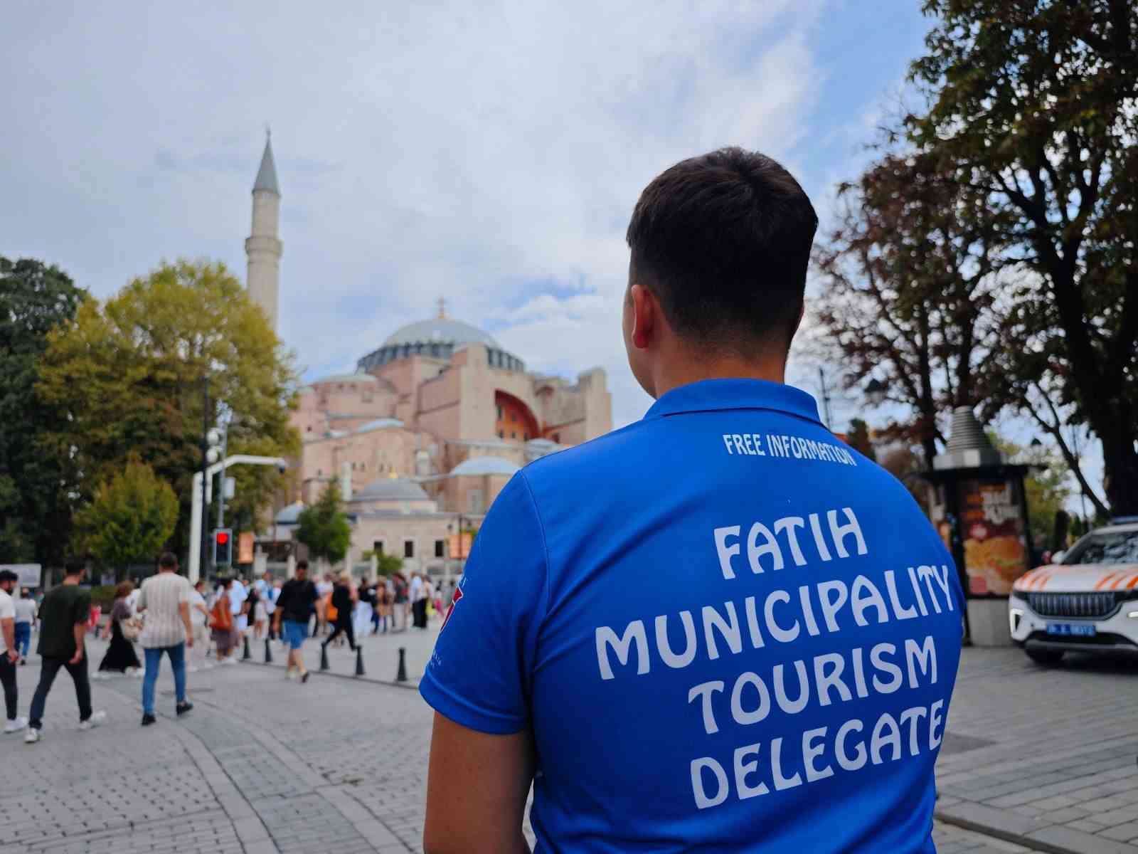 Fatih Belediyesi’nden gençlere kültür köprüsü: Gönüllü Turizm Elçileri başvuruları başladı
