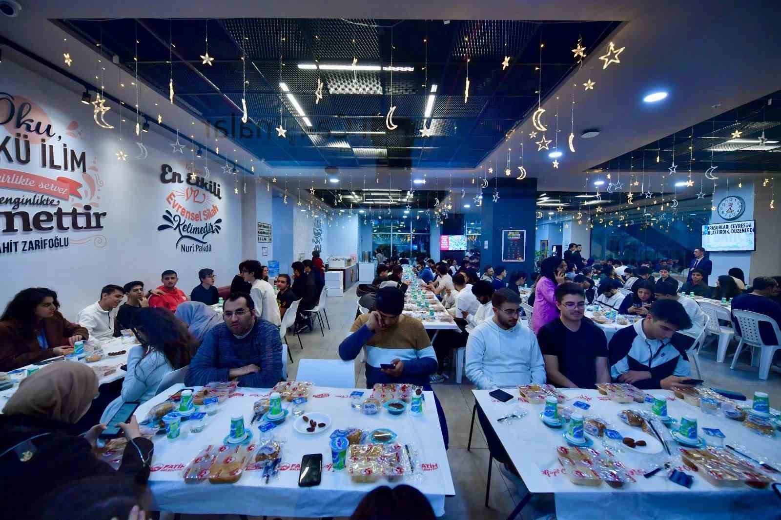 Fatih’te Ramazan bereketi: Tüm hazırlıklar tamamlandı
