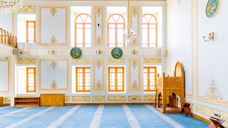 Fatma Sultan Camii bir asır sonra ibadete açıldı
