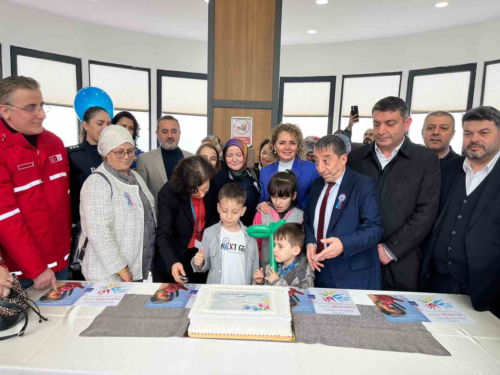 Fatsa’da otizm için farkındalık yürüyüşü
