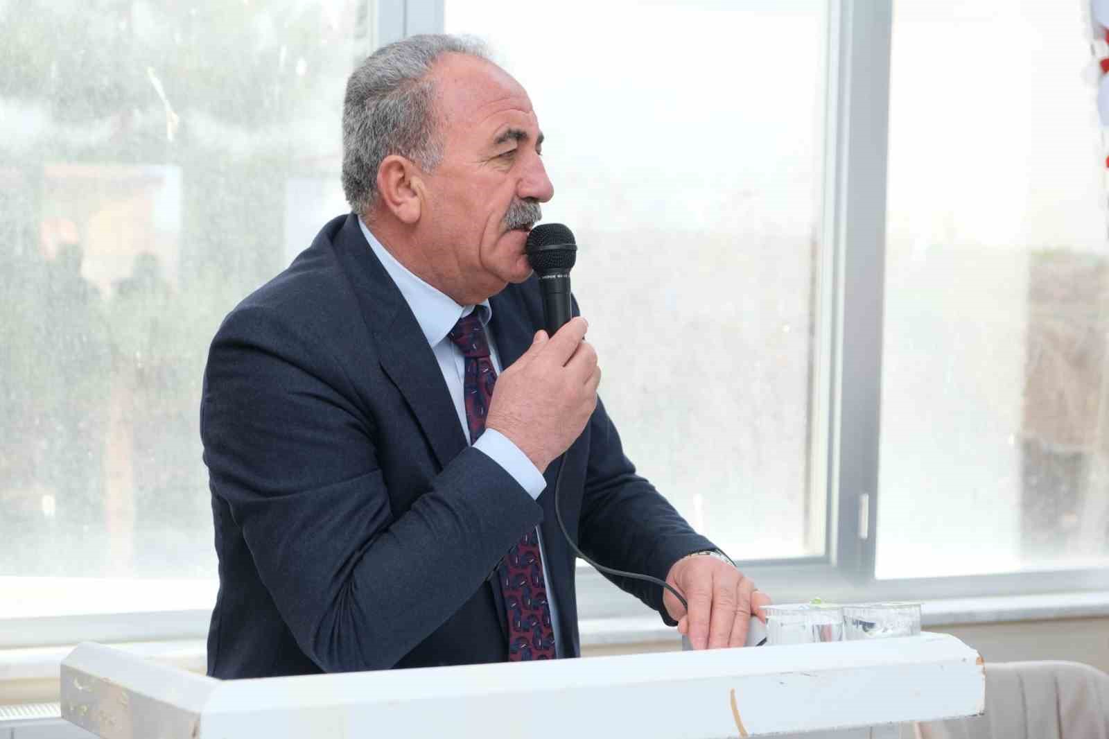 Felahiye Esnaf Odası’nda yeni başkan Muzaffer Güleser oldu
