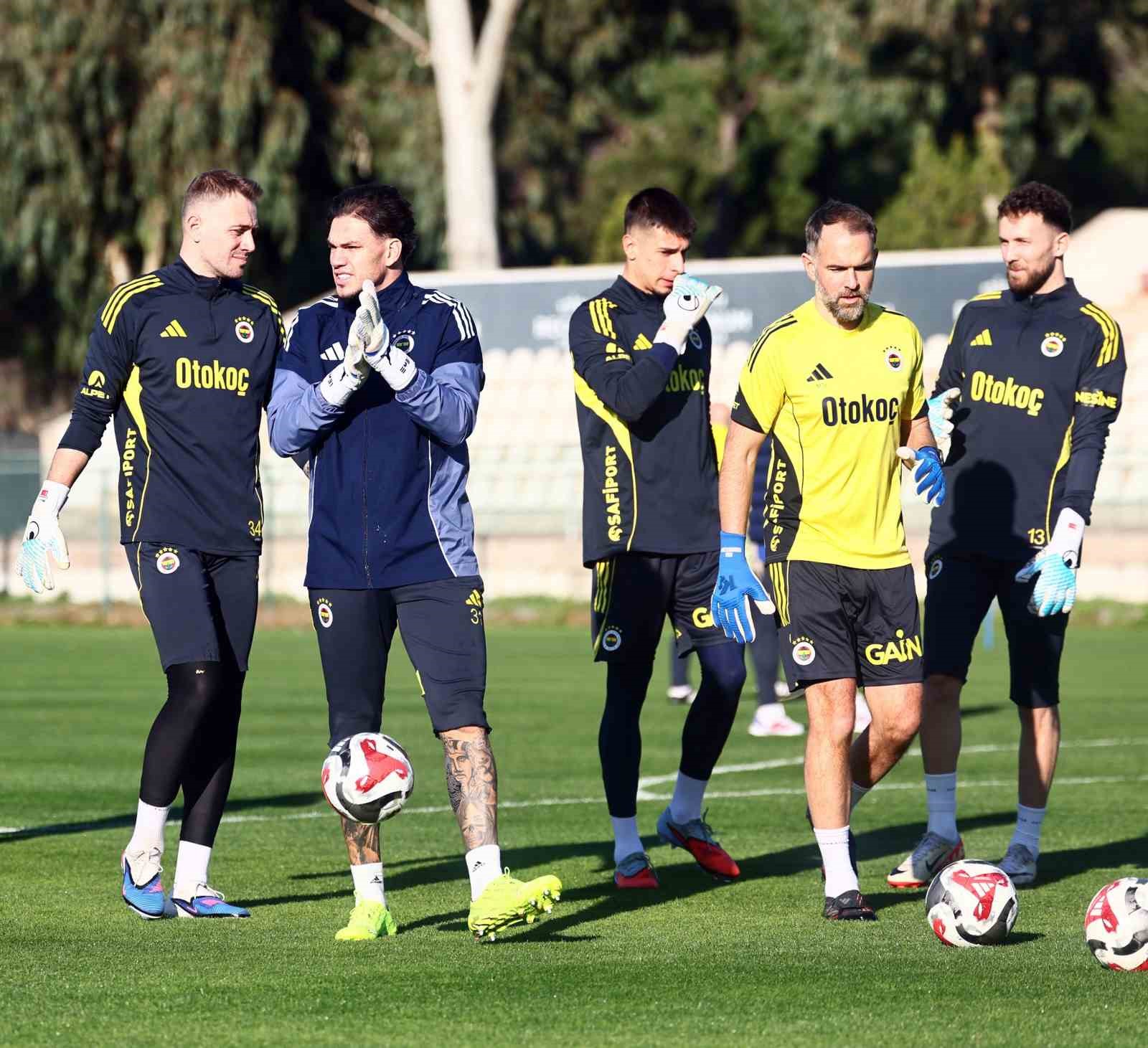 Fenerbahçe, Antalyaspor maçı hazırlıklarını tamamladı
