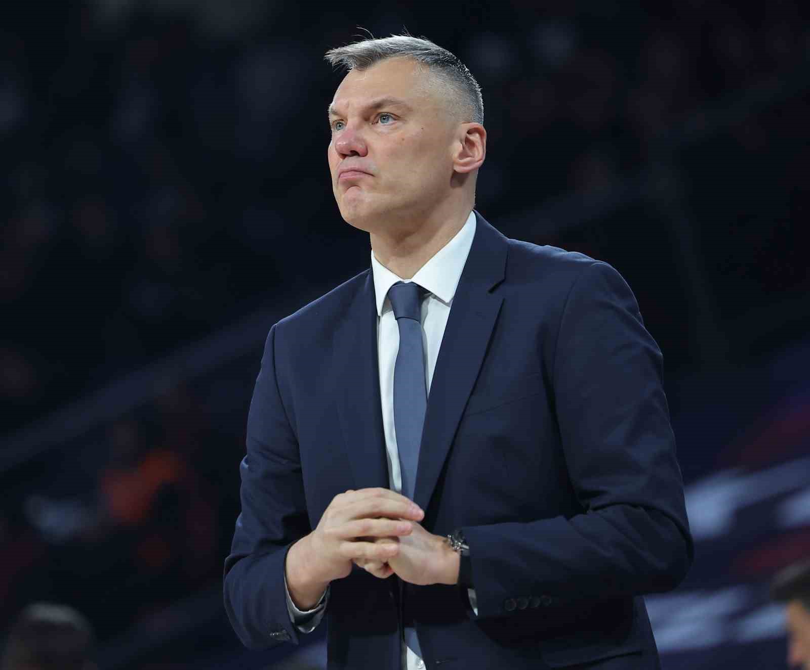 Fenerbahçe Beko Başantrenörü Jasikevicius, Dubai’de mahsur kaldı
