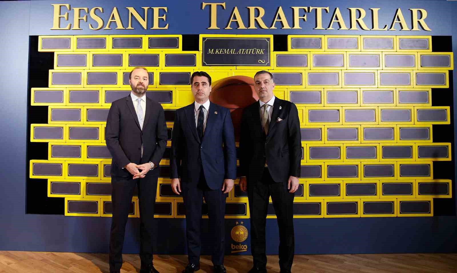 Fenerbahçe Beko taraftarları için "yıldız" projesi hayata geçirildi
Fenerbahçe Beko taraftarları için "yıldız" projesi hayata geçirildi