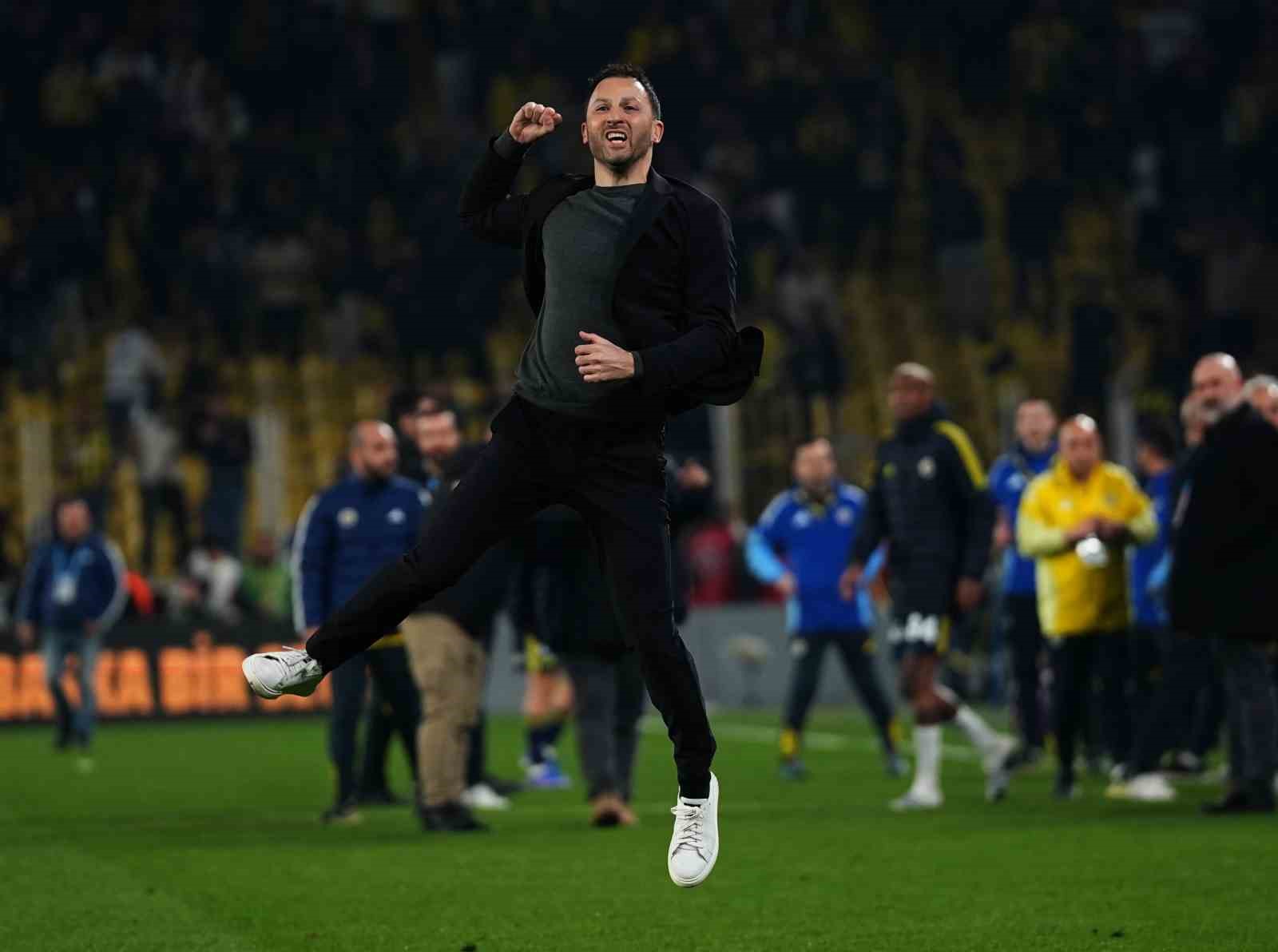 Fenerbahçe, büyük maçlarda 13 puan topladı
