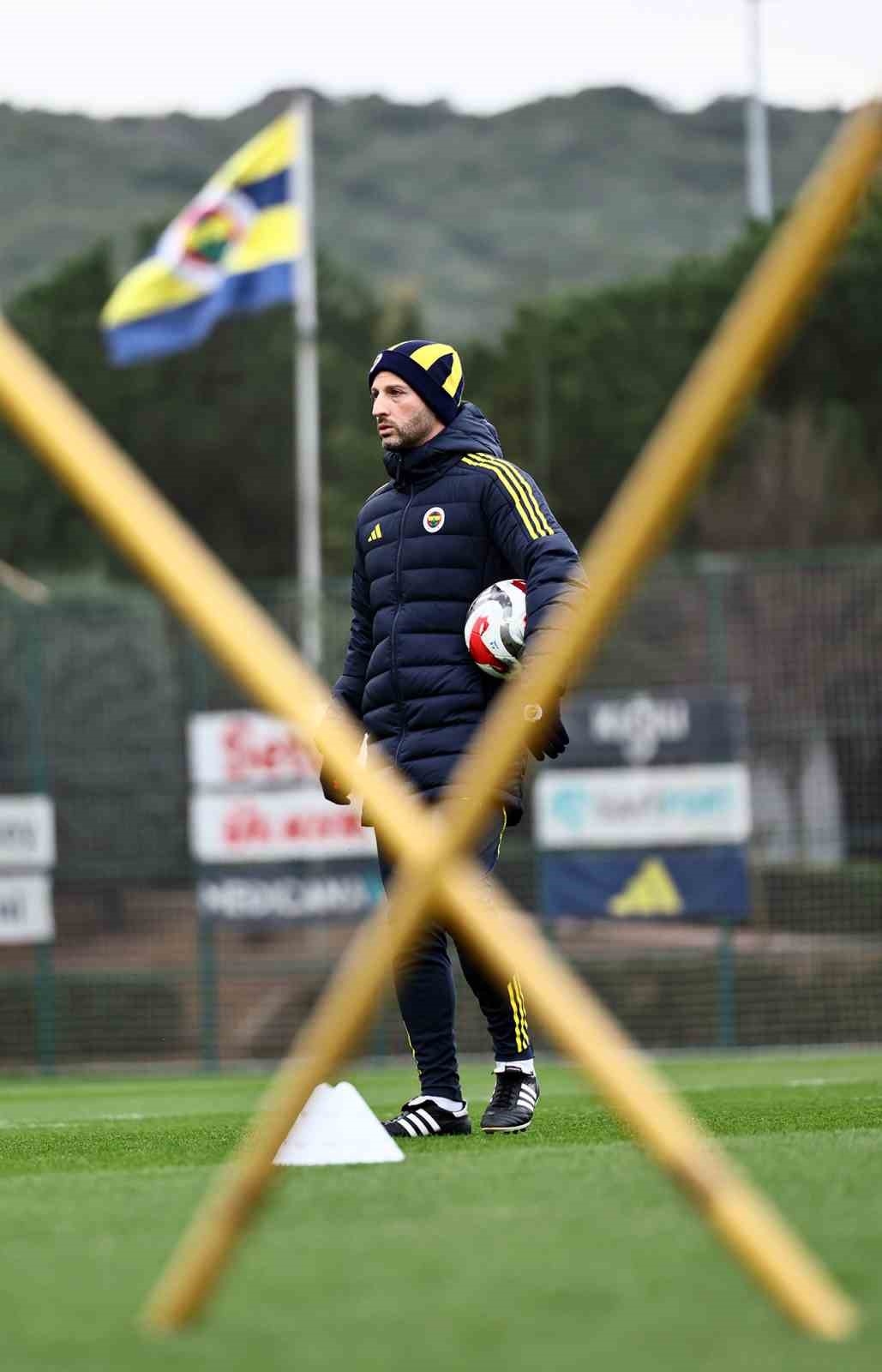 Fenerbahçe, Kasımpaşa maçı hazırlıklarına başladı
