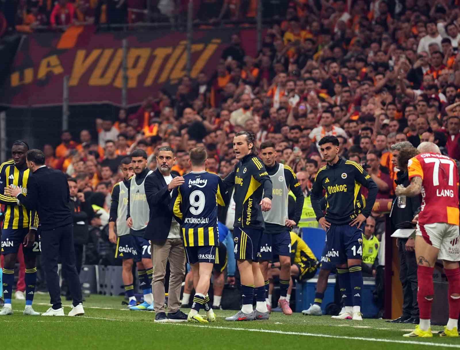 Fenerbahçe, ligde 2. mağlubiyetini aldı
