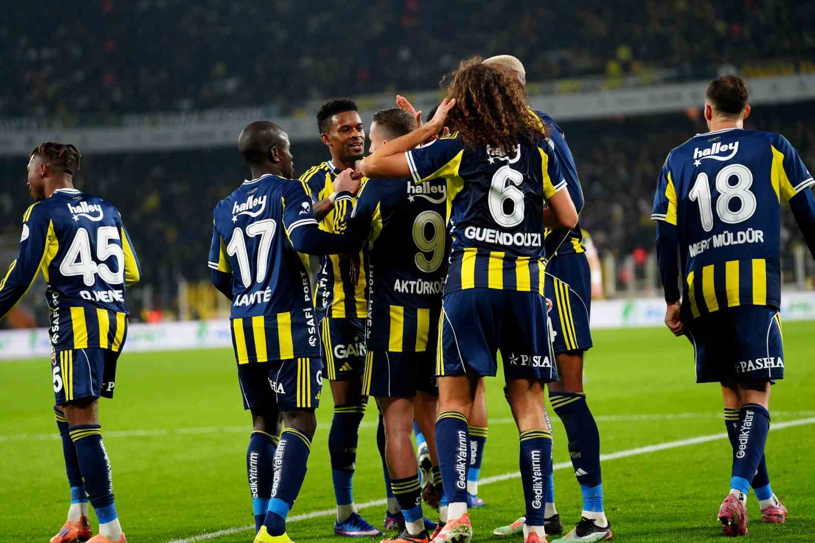 Fenerbahçe, Nottingham Forest’i konuk edecek
