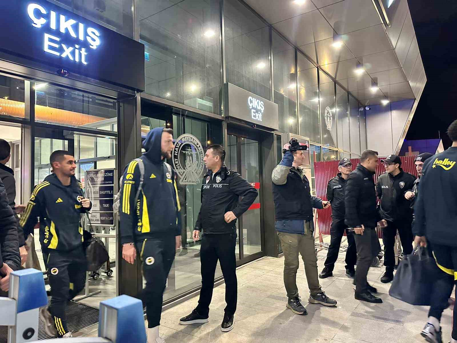 Fenerbahçe, Trabzon’a geldi
