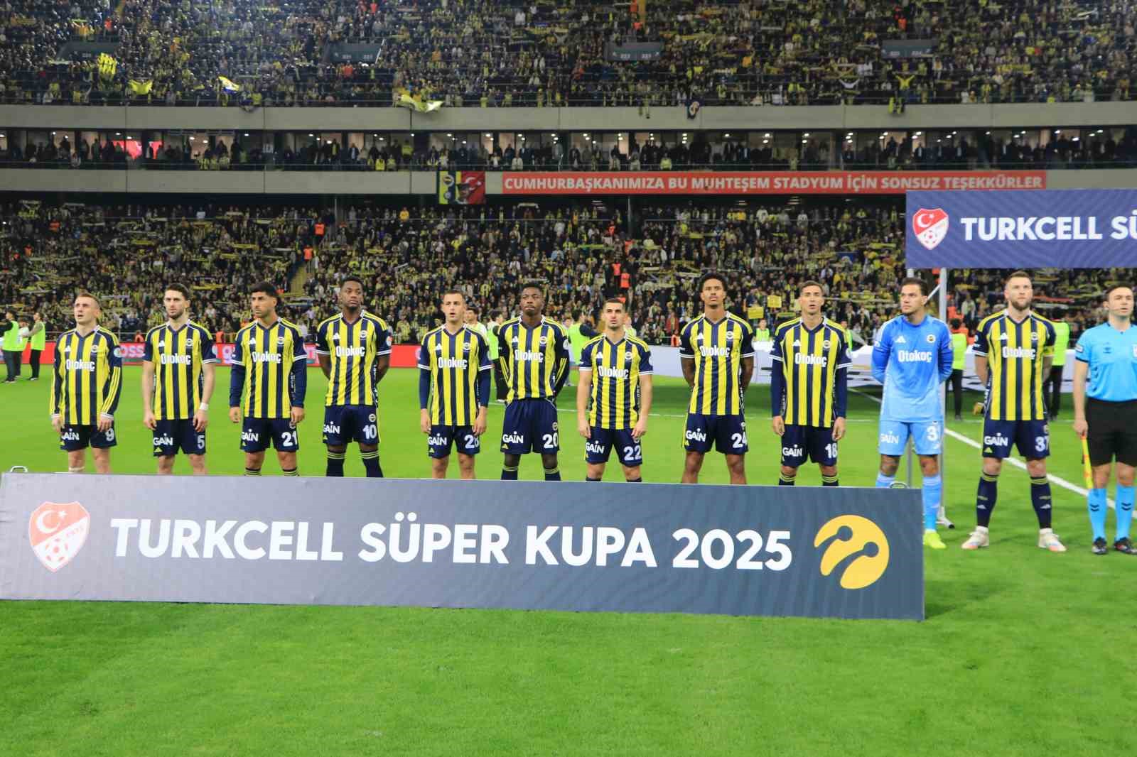 Fenerbahçe’de hedef 11 yıl sonra Süper Kupa’yı kazanmak
