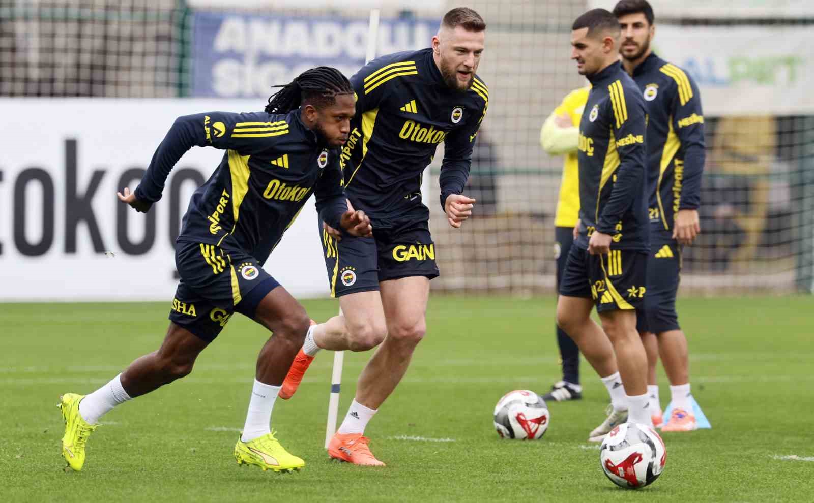 Fenerbahçe’de Samsunspor maçı hazırlıkları tamamlandı
