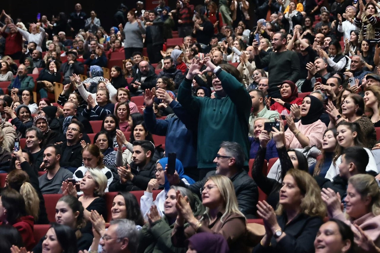 Ferdi Tayfur Denizli’de şarkılarıyla anıldı
