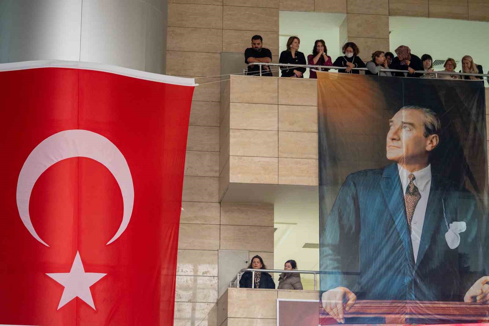 Fethi Sekin şehit düştüğü yerde karanfillerle anıldı
