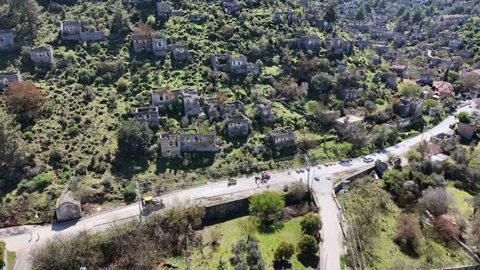 Fethiye-Ölüdeniz yolunda sona gelindi
Fethiye-Ölüdeniz yolunda sona gelindi