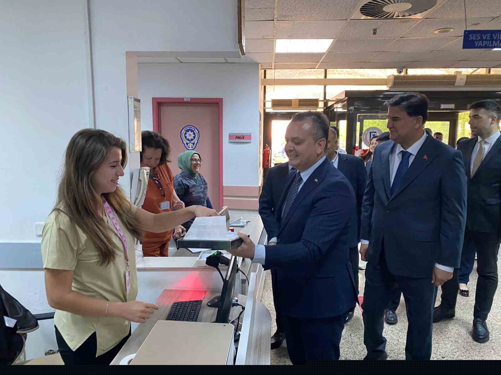 Fethiye protokolü bayram ziyaretlerinde bulundu
