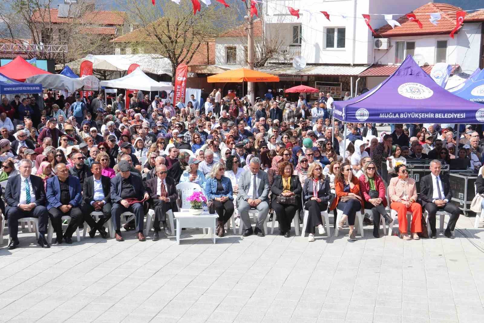 Fethiye’de 15. Dastar Ve Kuzugöbeği Festivali coşkusu başladı
Fethiye’de 15. Dastar Ve Kuzugöbeği Festivali coşkusu başladı