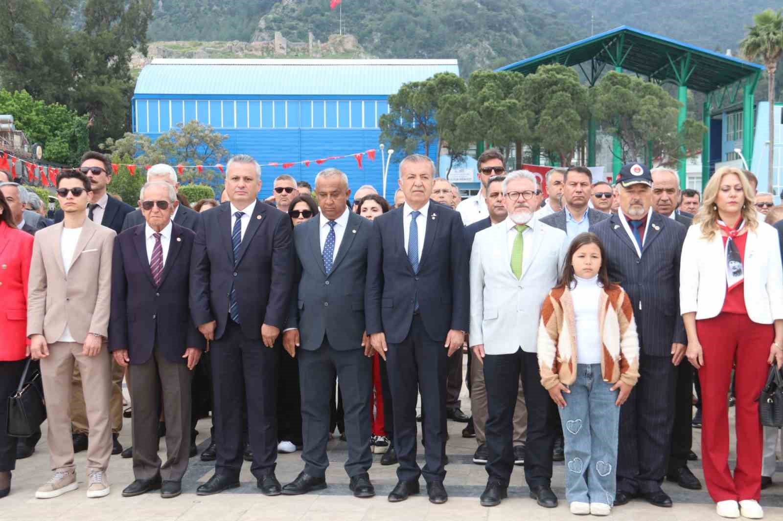 Fethiye’de 23 Nisan törenle kutlandı
