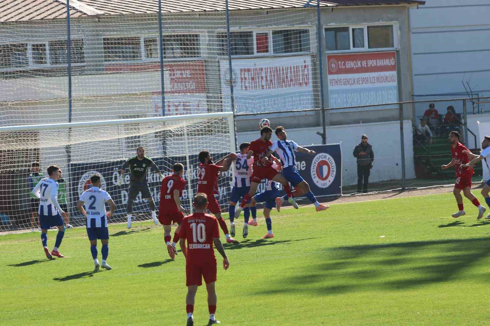 Fethiye’de Golsüz Beraberlik: 0-0
Fethiye’de Golsüz Beraberlik: 0-0