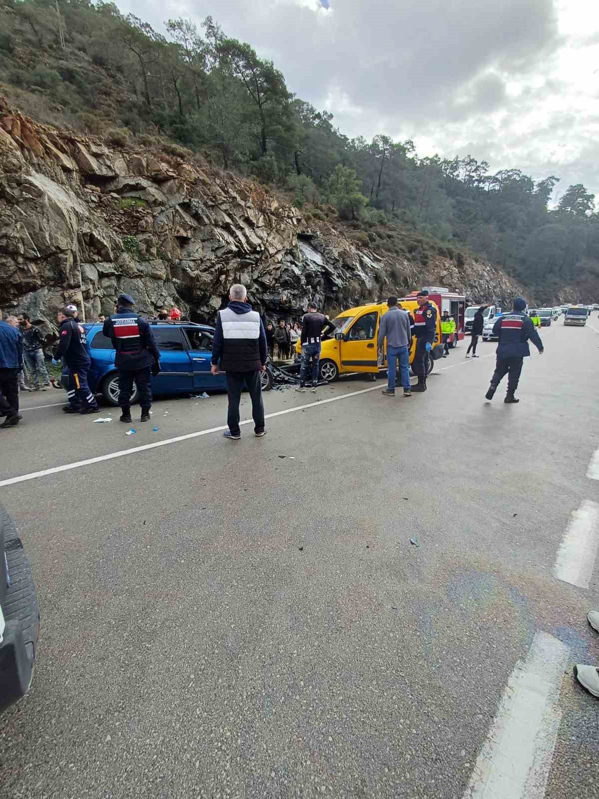 Fethiye’deki kazada 3 yaşındaki çocuk ve babaannesi hayatını kaybetti
