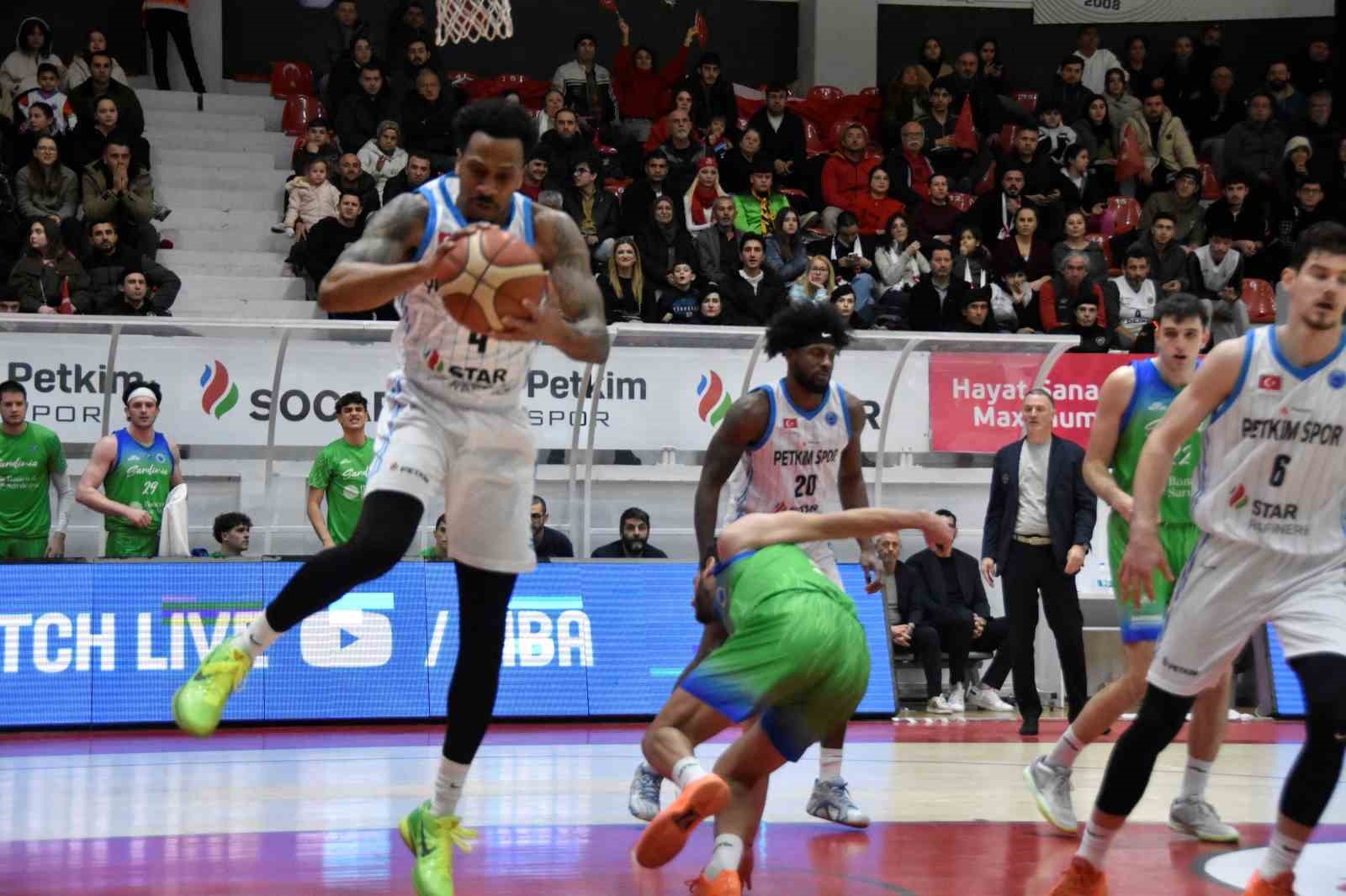 FIBA Avrupa Kupası: Aliağa Petkimspor: 82 - Dinamo BDS Sassari: 70
