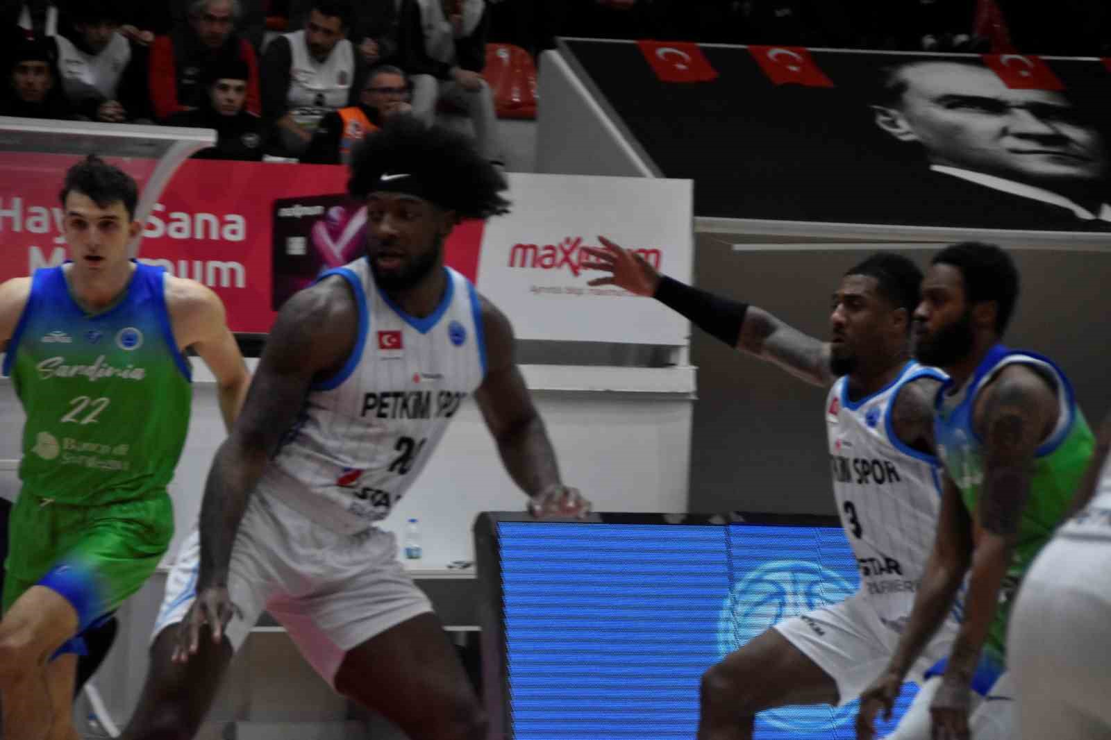 FIBA Avrupa Kupası: Aliağa Petkimspor: 82 - Dinamo BDS Sassari: 70
