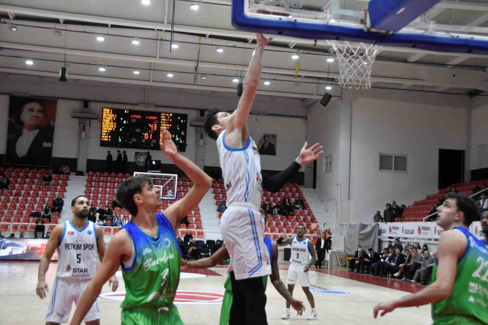 FIBA Avrupa Kupası: Aliağa Petkimspor: 82 - Dinamo BDS Sassari: 70
