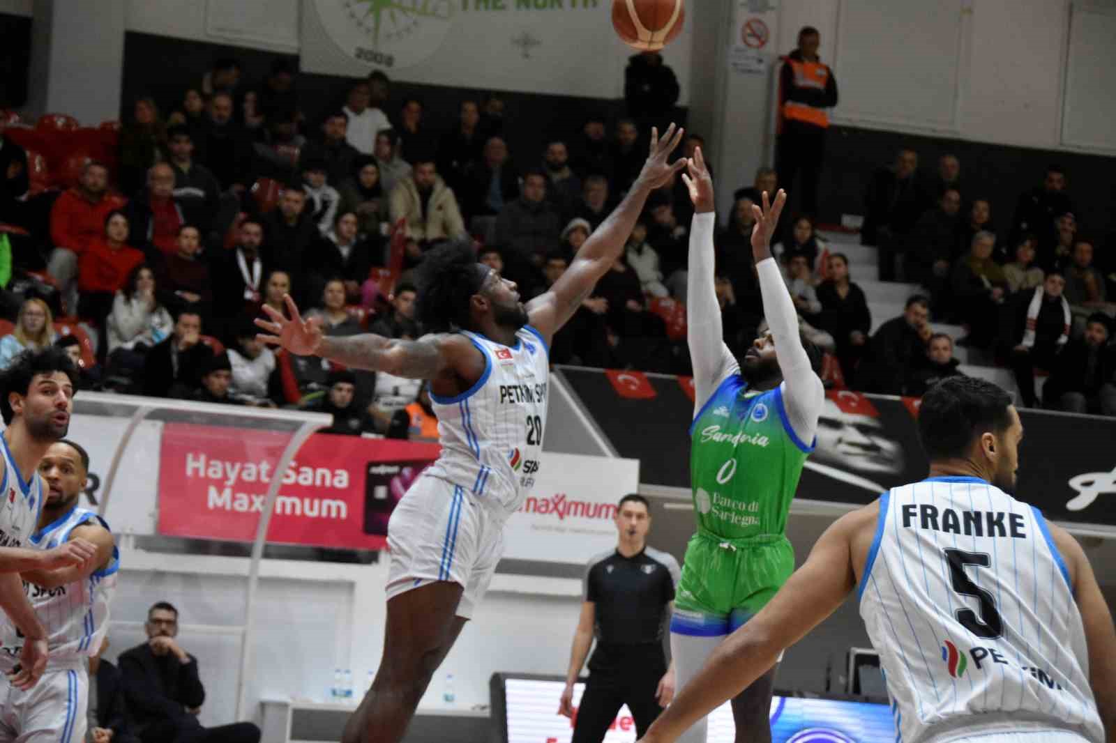 FIBA Avrupa Kupası: Aliağa Petkimspor: 82 - Dinamo BDS Sassari: 70
