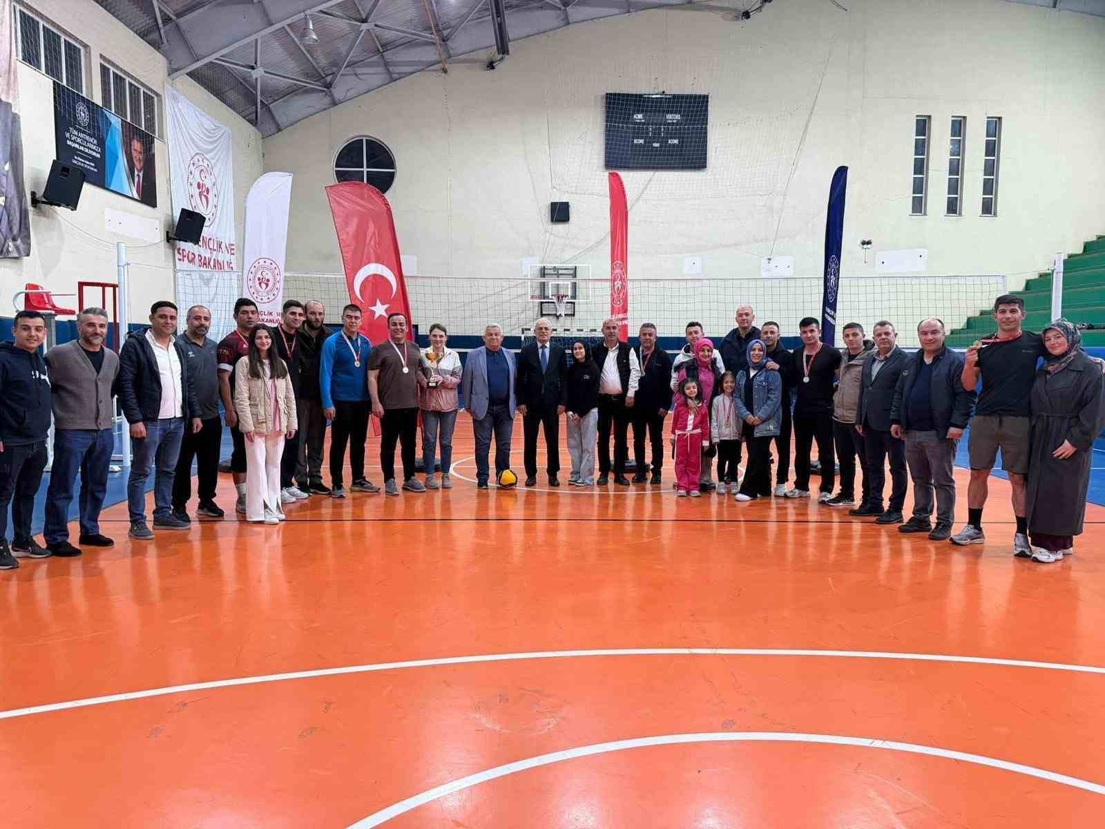 Filenin efeleri jandarma oldu
