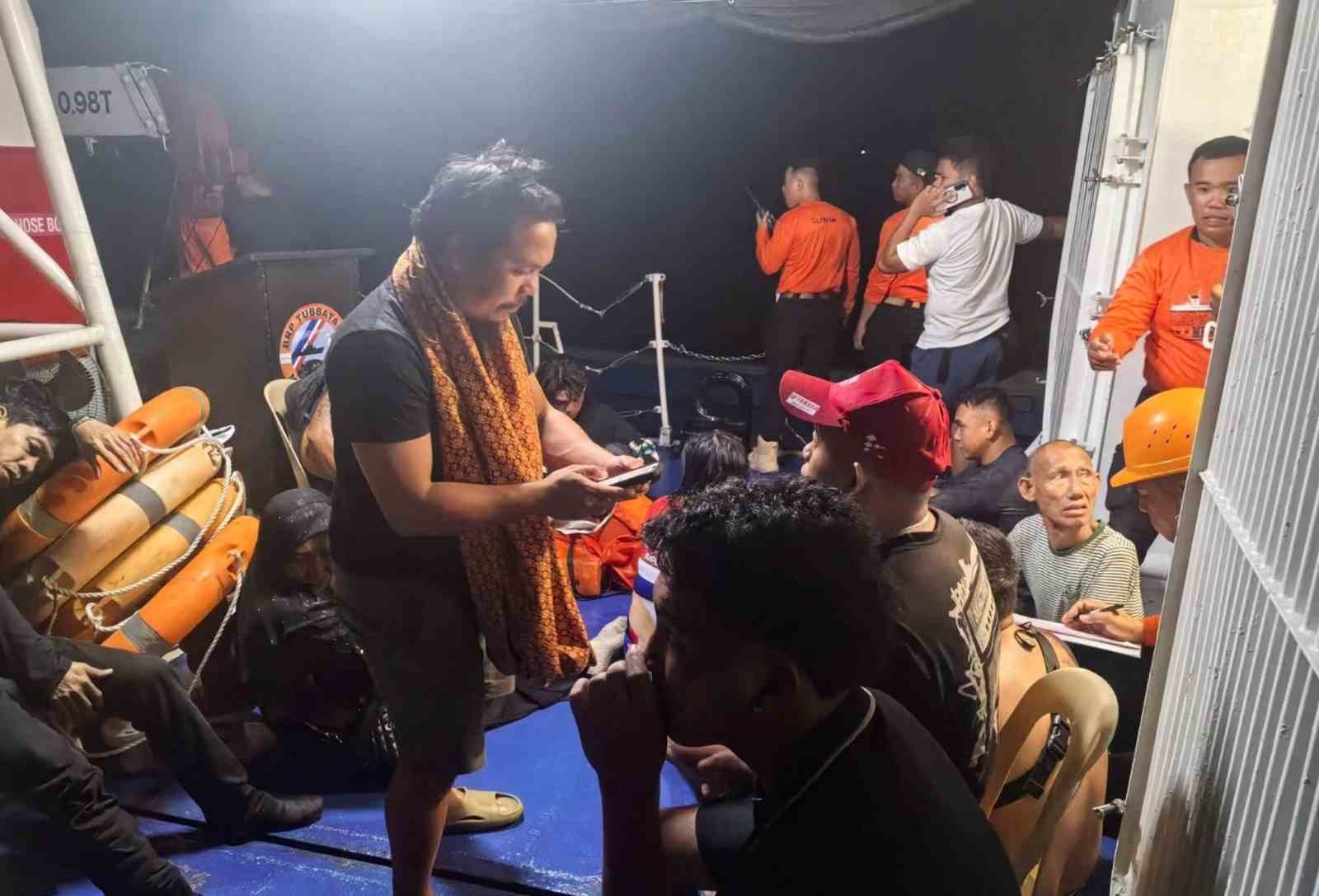 Filipinler’de feribot battı: 15 ölü, 43 kayıp
