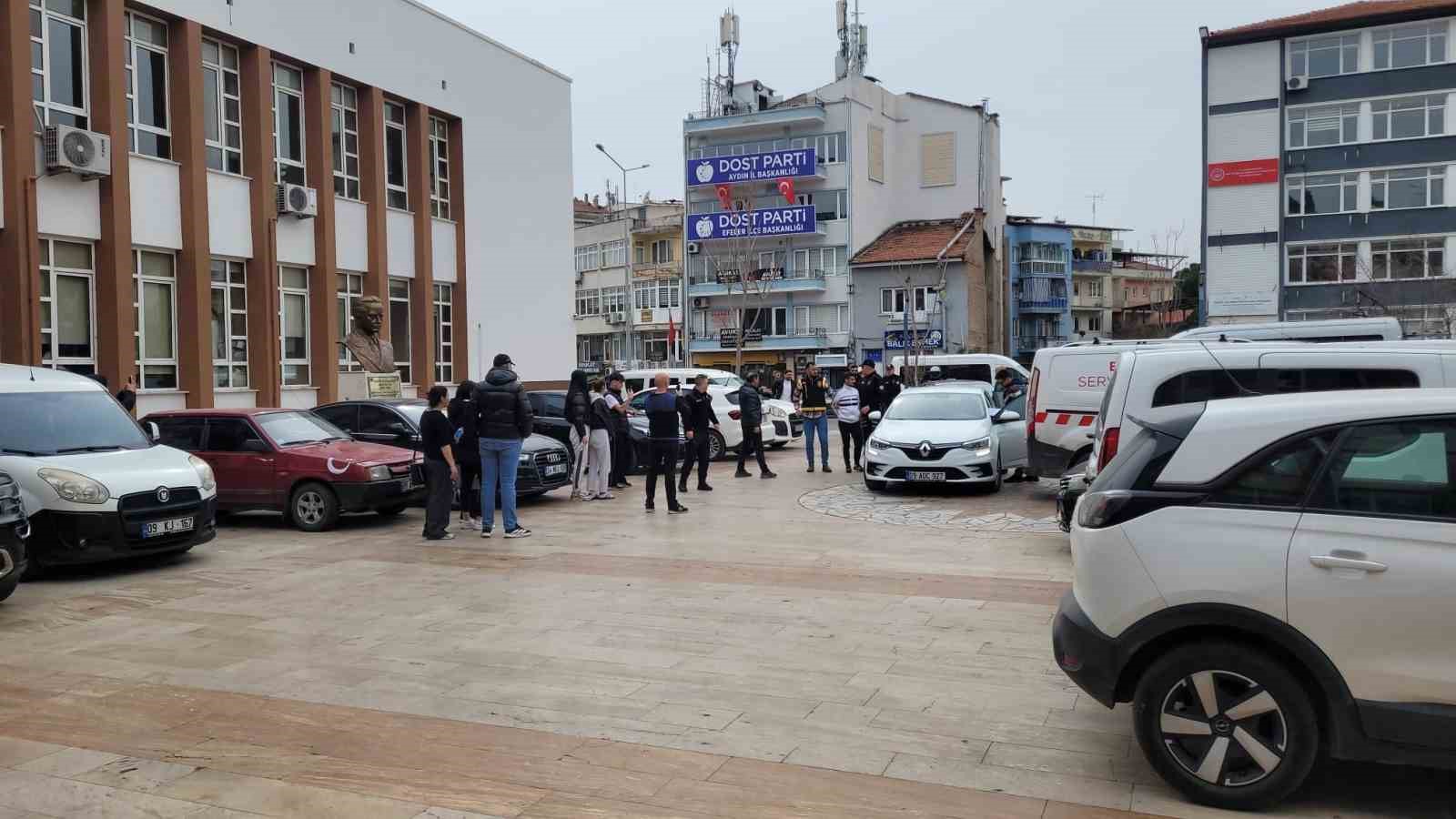 Firari kuzenler adliyeye sevk edildi
