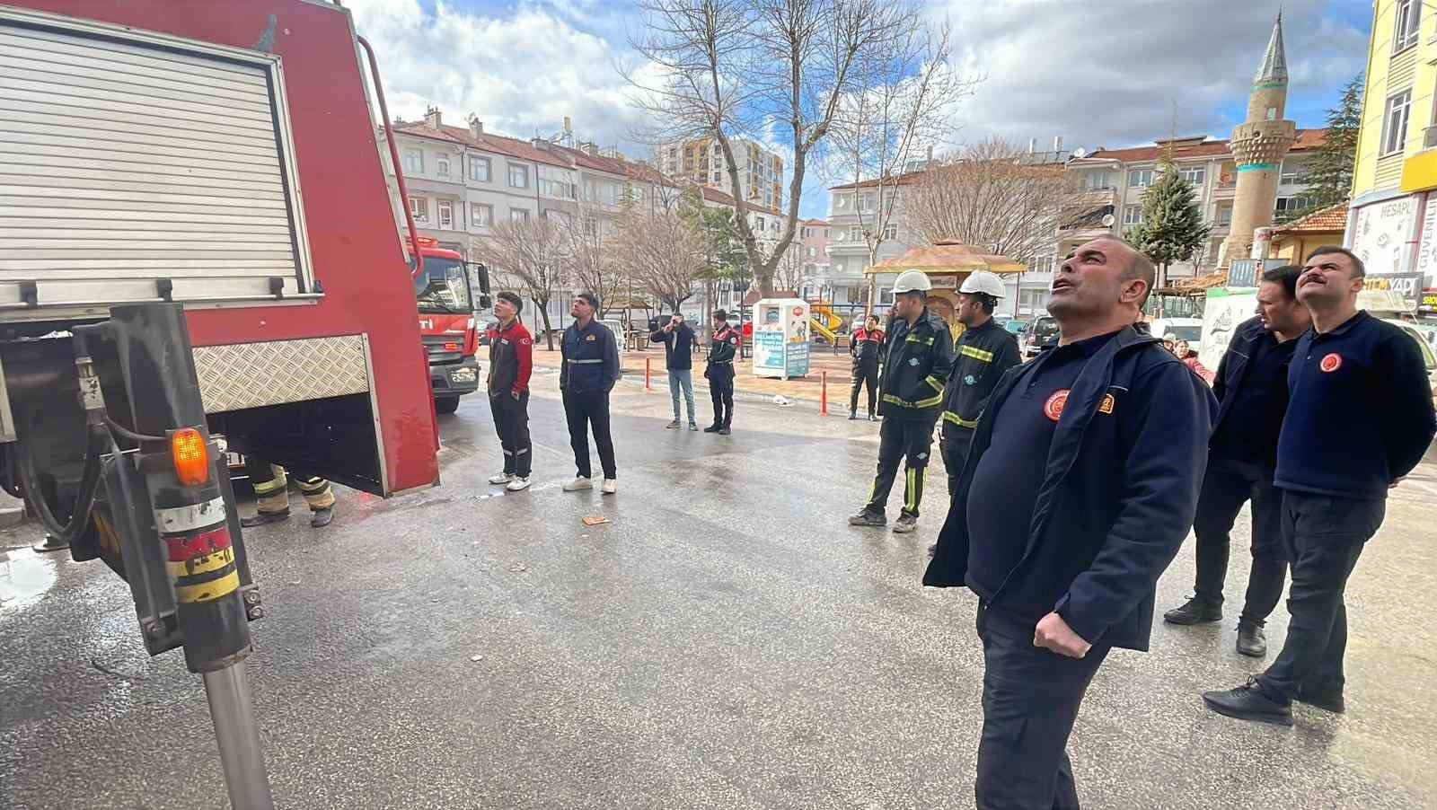 Fırının bacasında çıkan yangın korkuttu
