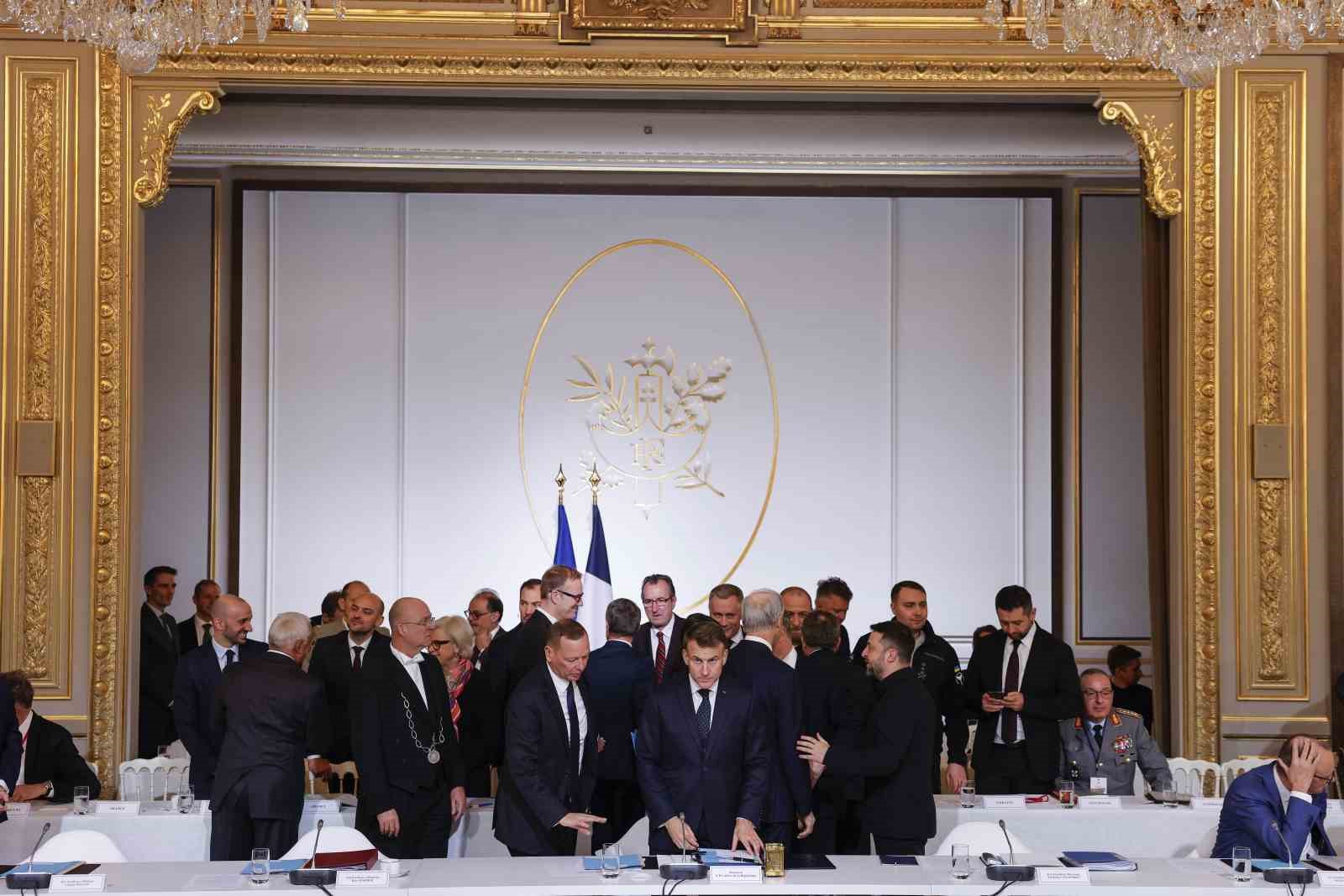 Fransa’daki Gönüllüler Koalisyonu Liderler Zirvesi başladı
