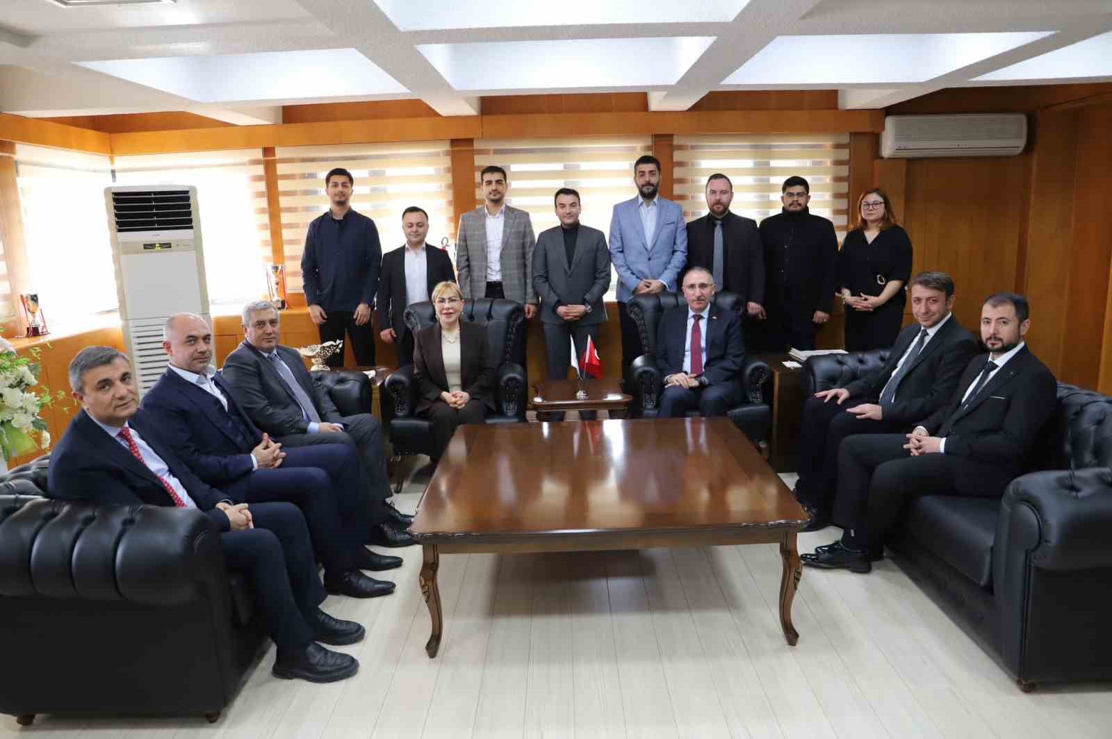 FÜ ile SEZA Çimento arasında protokol
FÜ ile SEZA Çimento arasında protokol